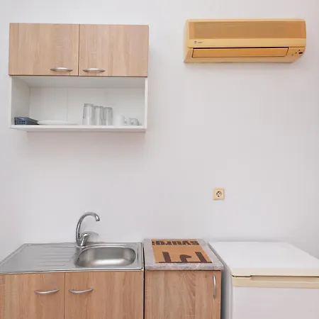 Maridim Konukevi Ermoupoli