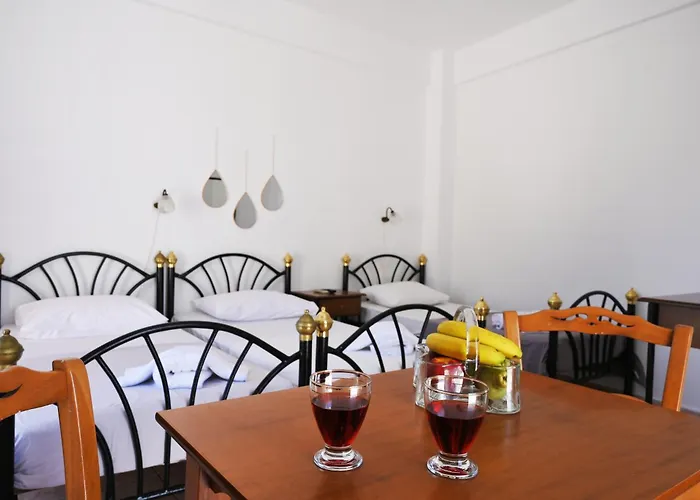 Gasthuis Maridim Ermoupoli