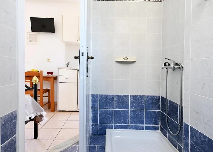 Maridim Gasthuis Ermoupoli